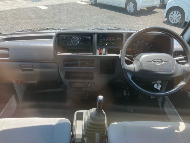 LINE_ALBUM_サンバートラック_260710_10.jpg
