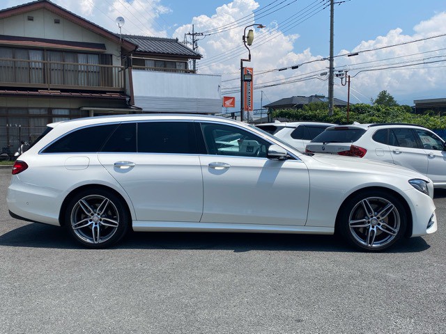 LINE_ALBUM_ベンツEクラス_260721_4.jpg