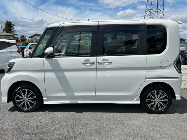 LINE_ALBUM_タントカスタム　パール_260619_8.jpg