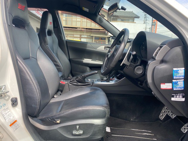 LINE_ALBUM_インプレッサHB WRX パール_260227_11.jpg