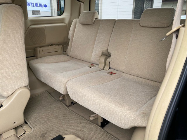 LINE_ALBUM_ステップワゴン　紫_260710_16.jpg