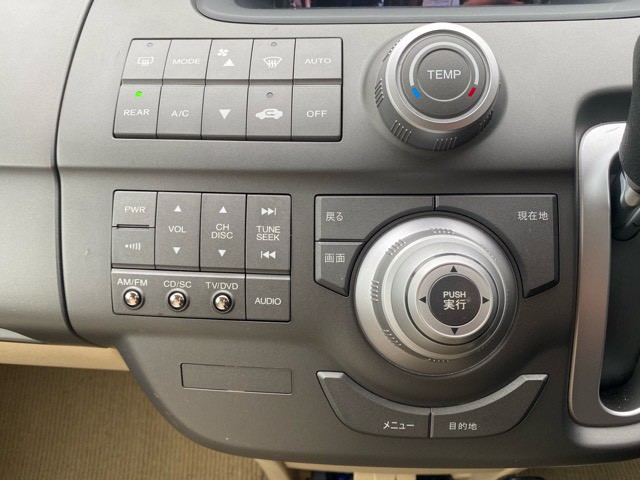 LINE_ALBUM_ステップワゴン　紫_260710_30.jpg