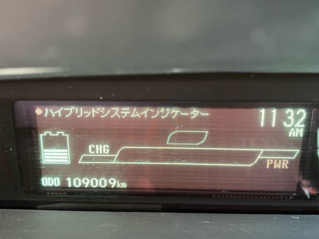 LINE_ALBUM_30プリウス　シルバー_260301_18.jpg